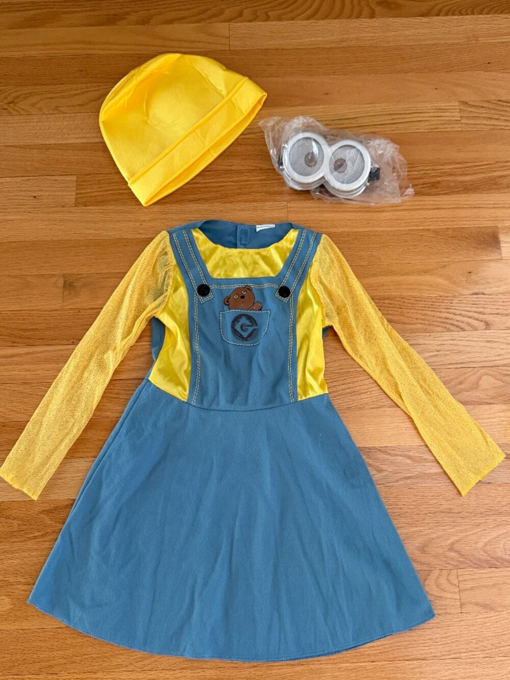 Despicable Me Minion Bob Costume Girl's Size Small (4-6X)